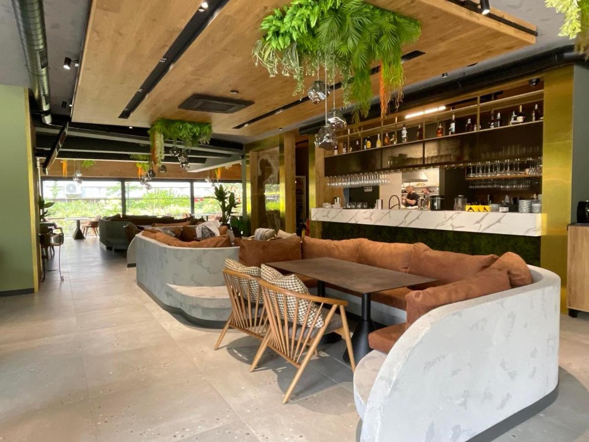 Mm Boutique Hotel Burgas City Exterior foto
