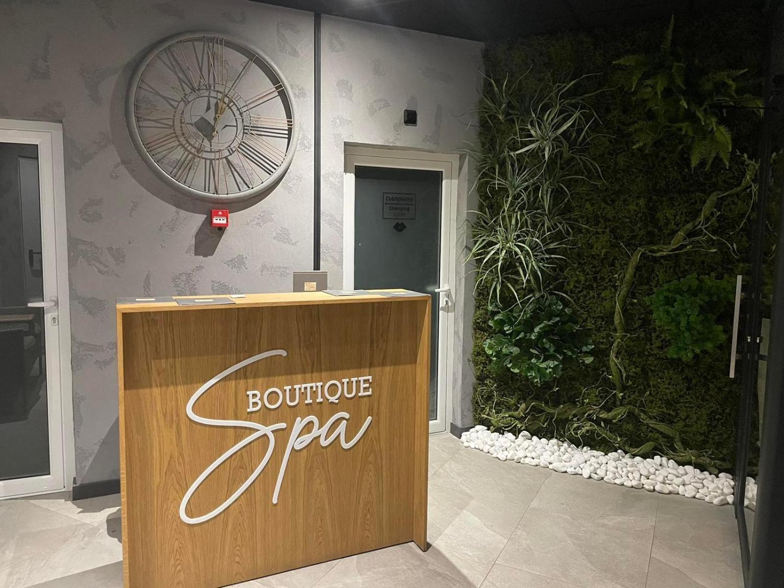 Mm Boutique Hotel Burgas City Exterior foto